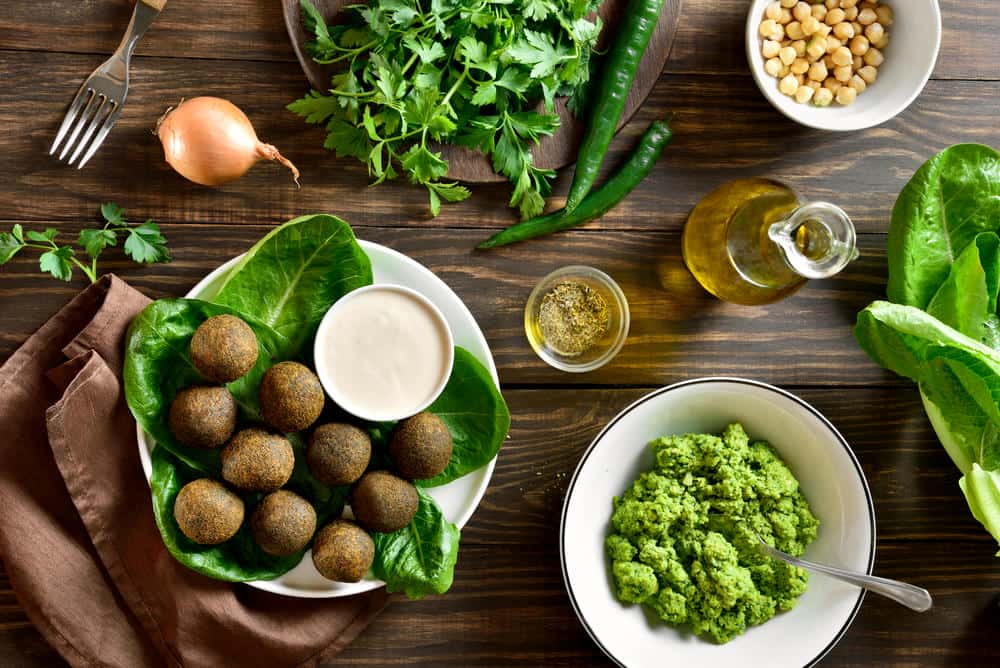 How to make falafel sandwich at home - a complete guide by aj greek & gyro restaurant in ledbetter dallas tx