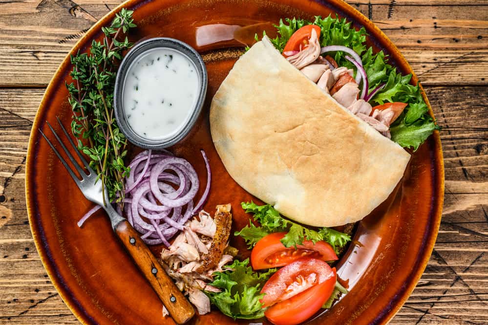 Chicken gyros with hummus, feta & fresh veggies – greek recipe you’ll love 4 Delicious chicken gyro with hummus and feta at aj greek & gyro in ledbetter dallas