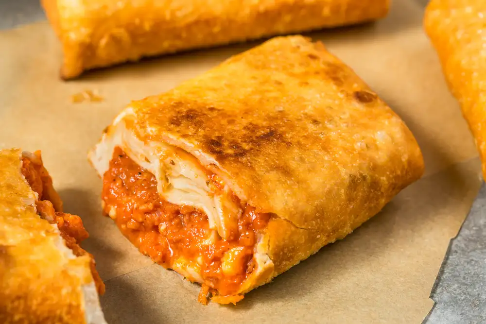 Why chicago-style pizza puffs are becoming a favorite snack in dallas 1 Why chicago-style pizza puffs are becoming a favorite snack in dallas