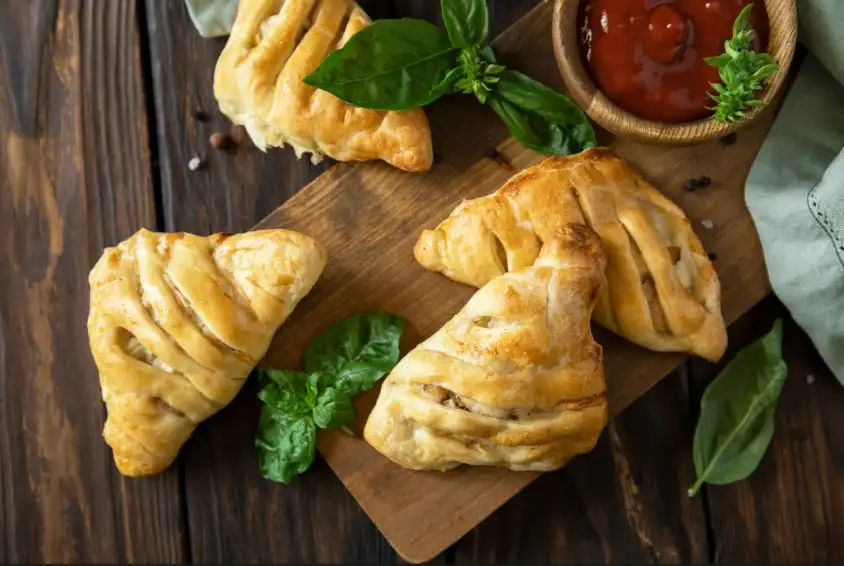 Chicago Comfort Food in Texas: Why Dallas Locals Love Pizza Puffs 2 Chicago comfort food pizza puffs in Dallas at AJ Greek & Gyro